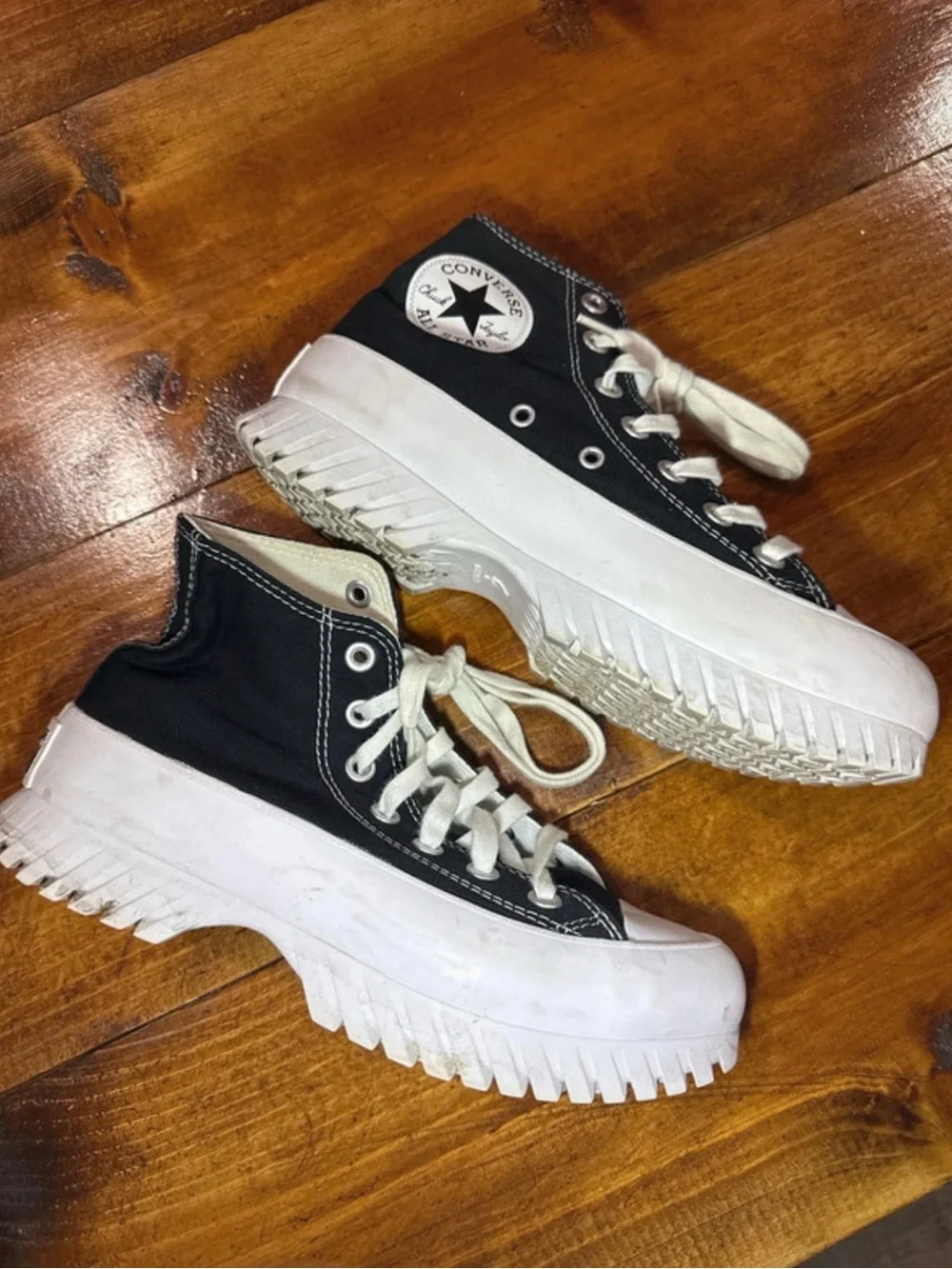Converse Classic High Top Sneakers - Black